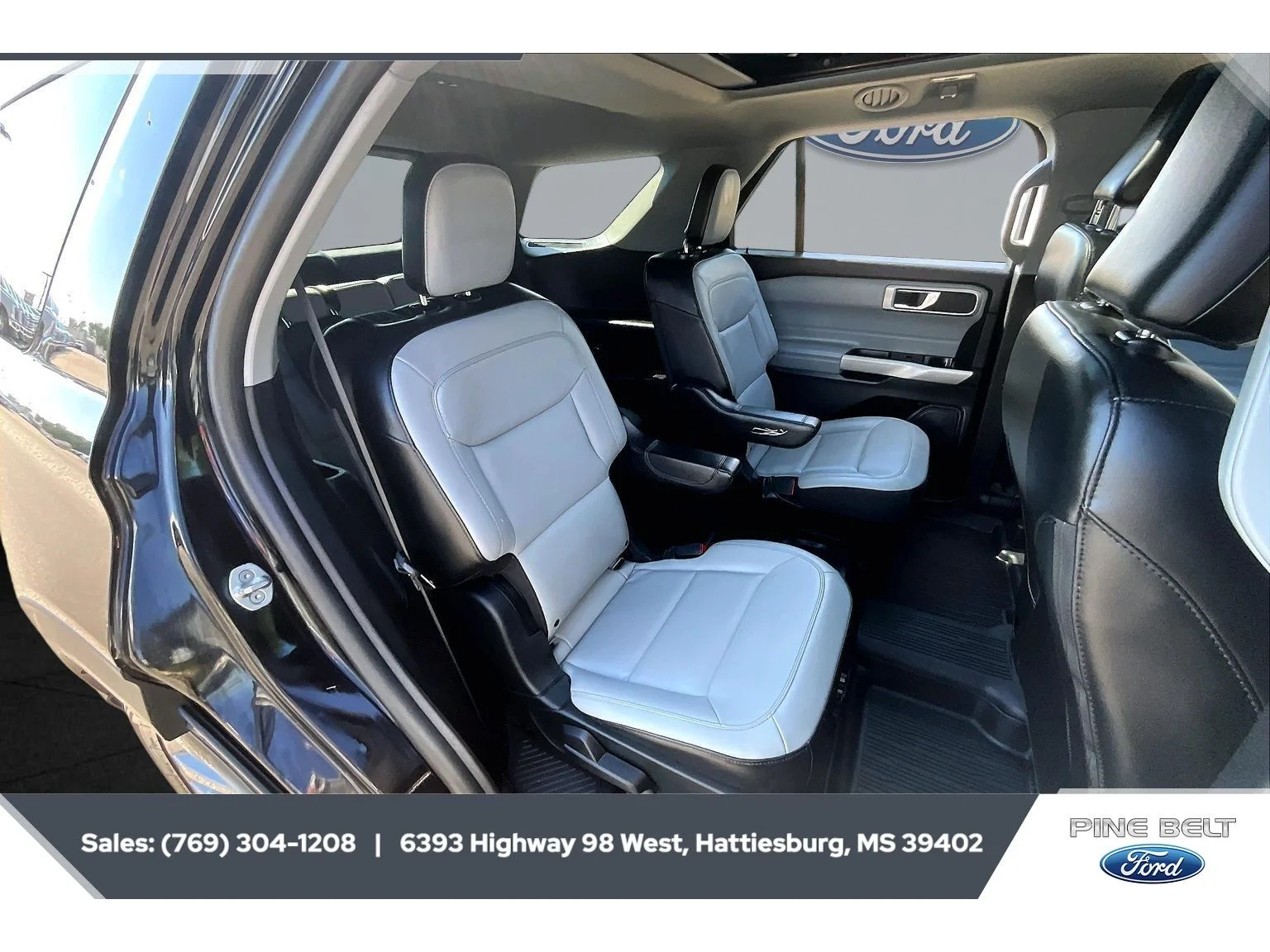 Used 2021 Agate Black Metallic Ford XLT image 20