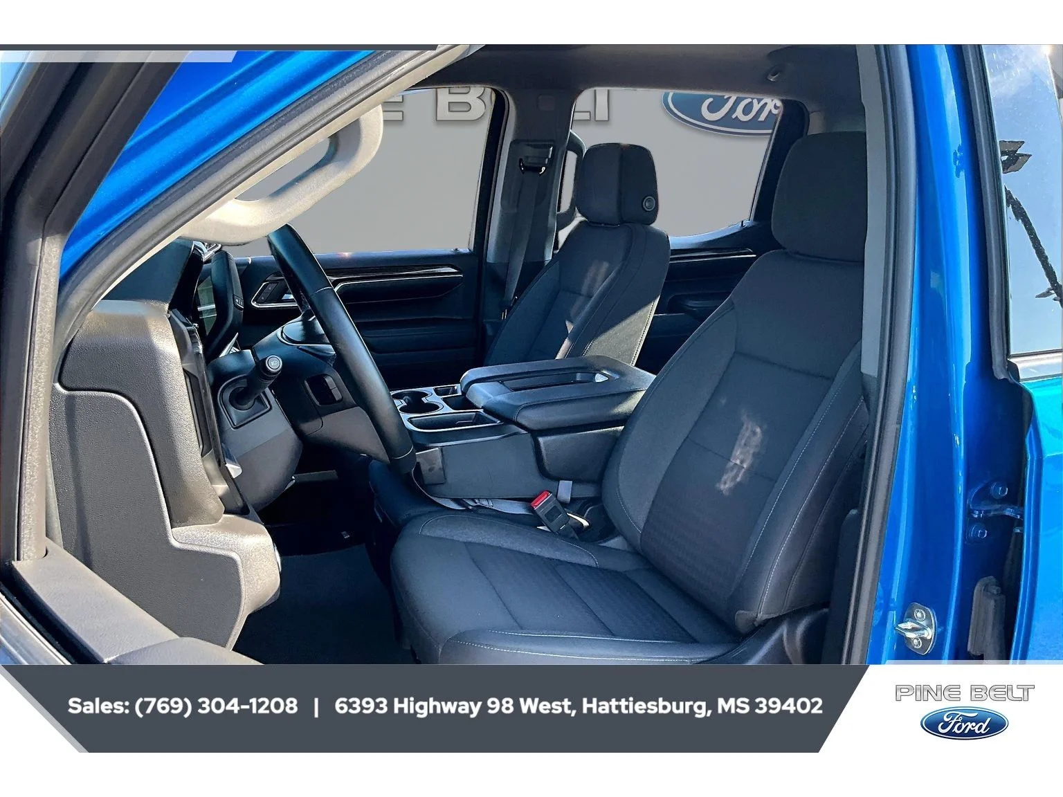 Used 2024 Dynamic Blue Metallic GMC Elevation image 19