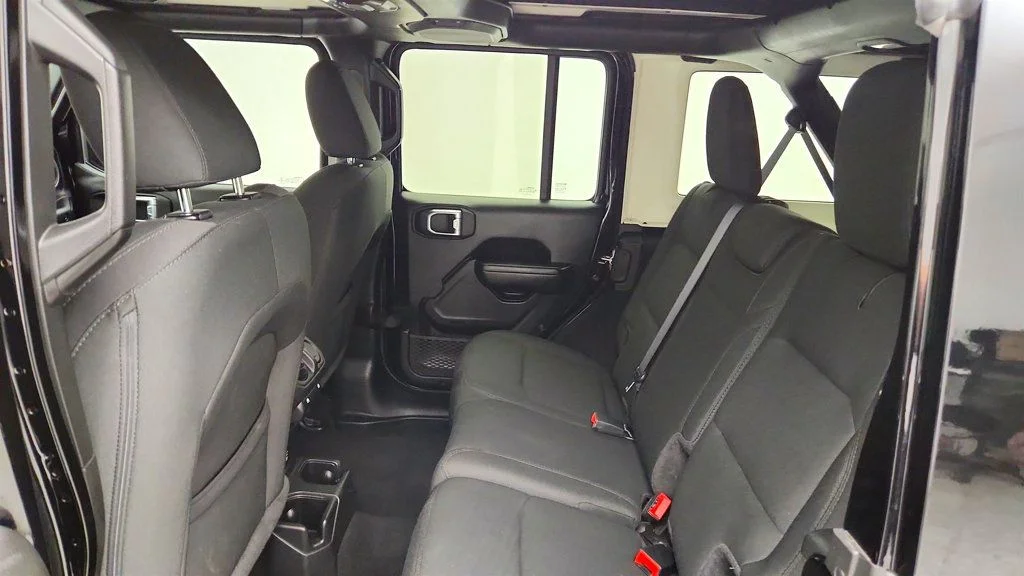 Used 2022 Black Clearcoat Jeep Unlimited Willys 4x4 w/ Sky One-Touch Top & Alpine Audio image 23