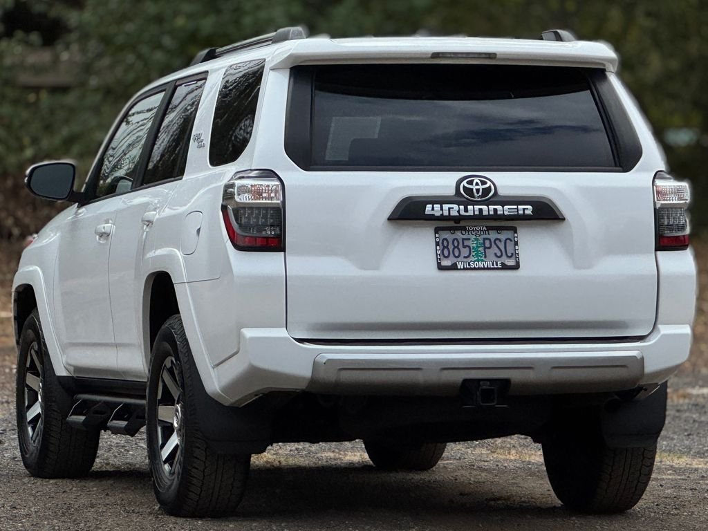 Used 2024 Ice Toyota TRD Off-Road Premium image 4