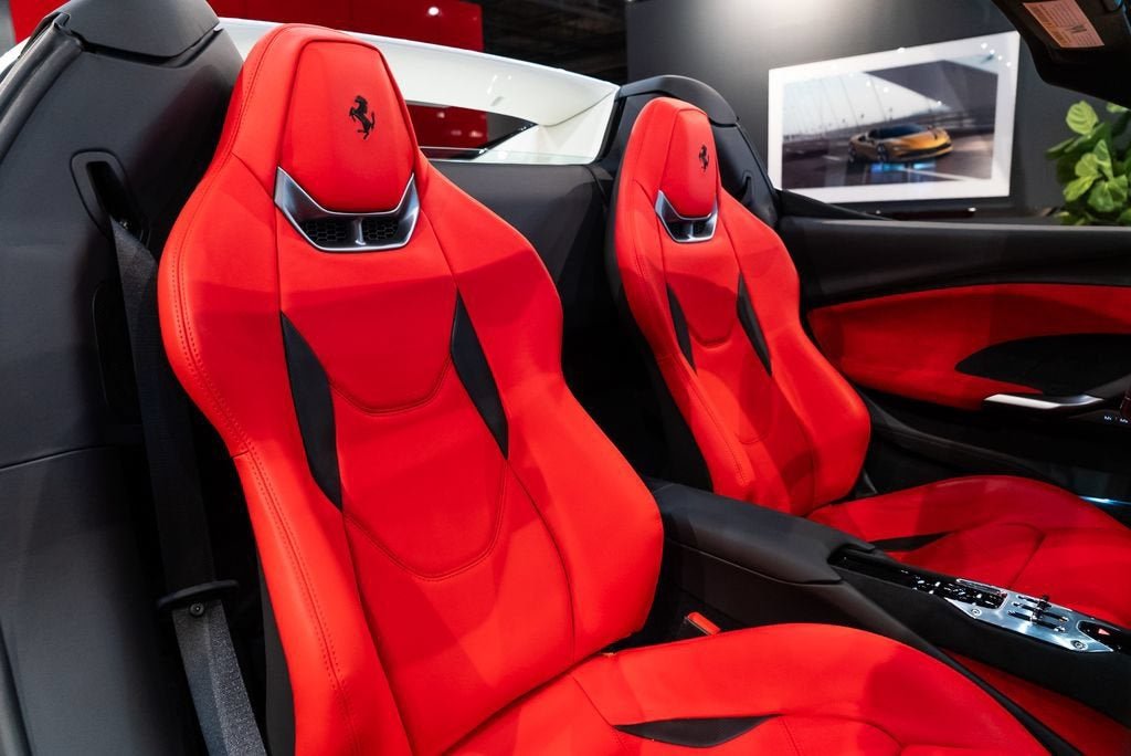 Certified Used 2025 Bianco Avus Ferrari  image 43
