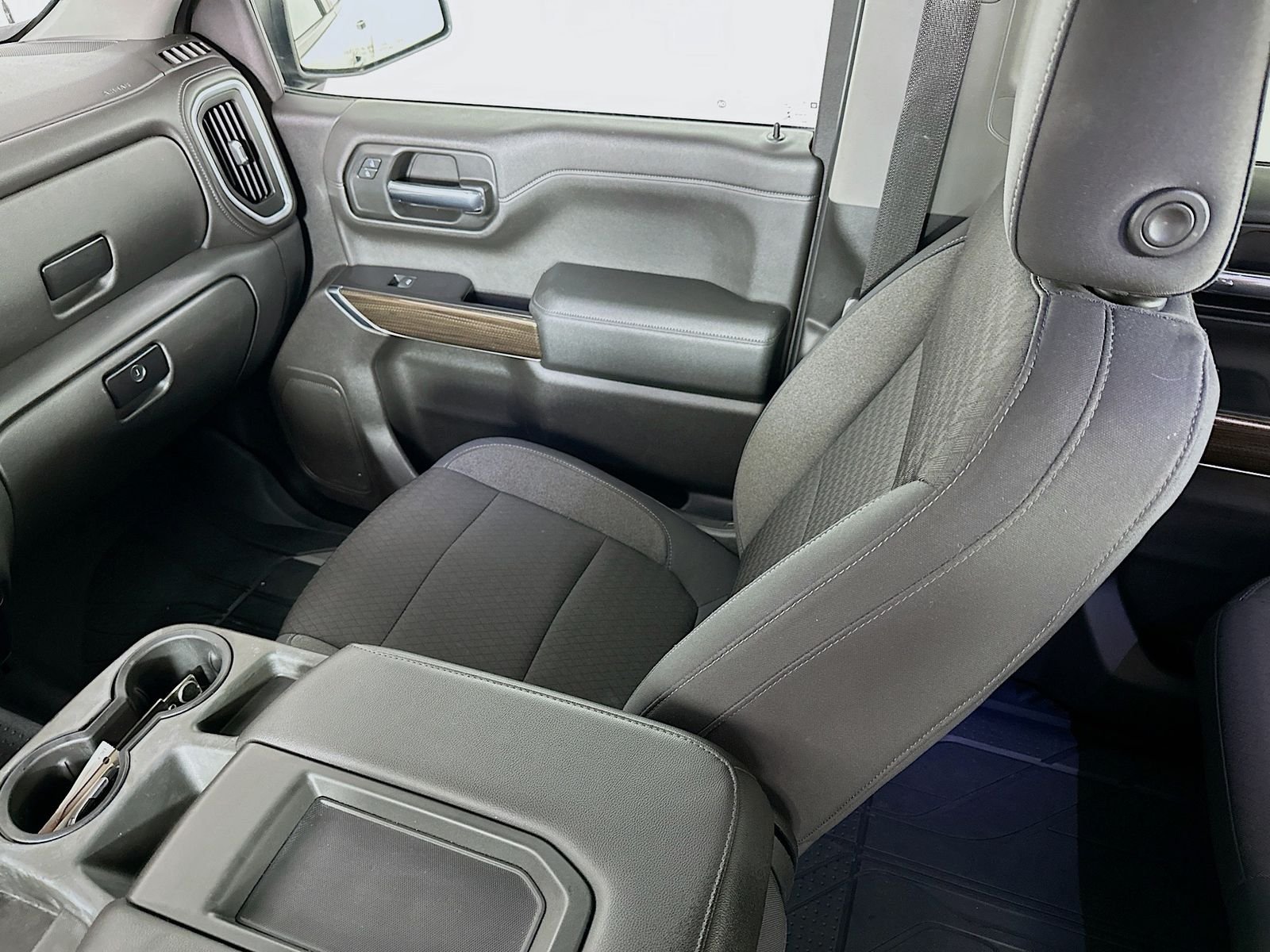 Used 2019 Summit White Chevrolet LT Trail Boss image 24