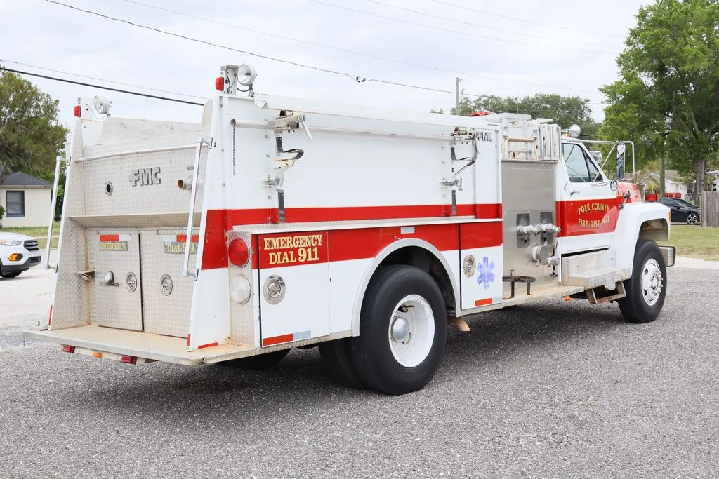Used 1987  Ford F8000 image 8