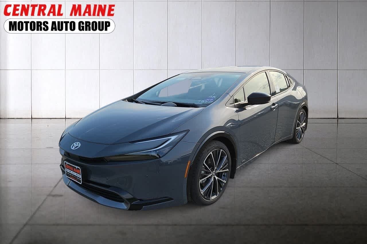 2024 Toyota Prius XLE
