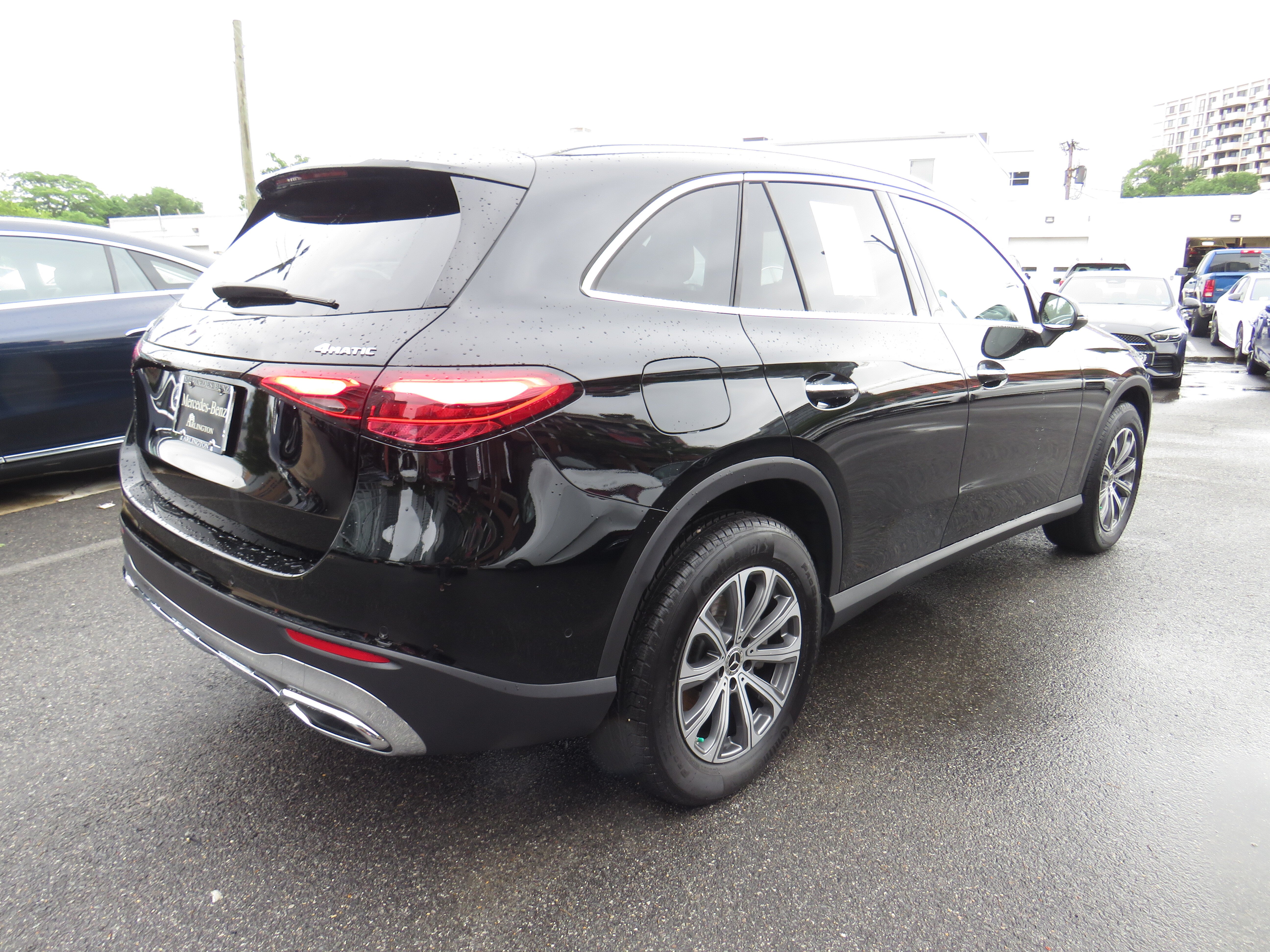 Used 2026 Black Mercedes-Benz GLC 300 4MATIC® image 4
