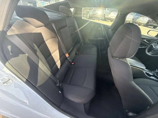 Used 2024 Summit White Chevrolet 1LT image 28