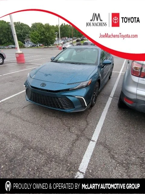 Used 2026  Toyota SE image 1