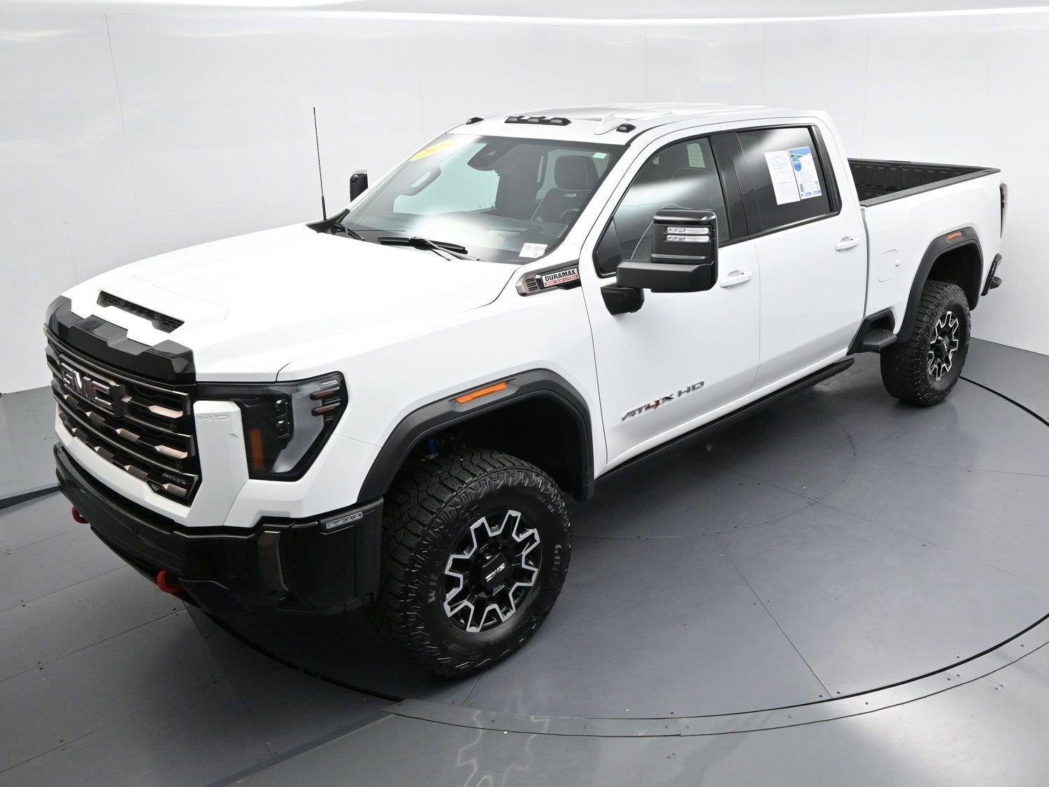 Used 2024 Summit White GMC AT4X image 43