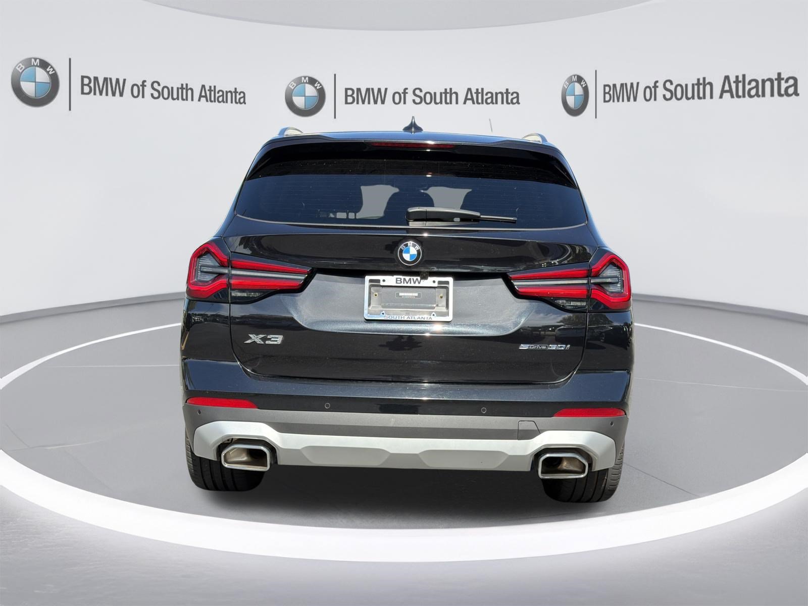 Used 2023 Black Sapphire Metallic BMW sDrive30i image 24