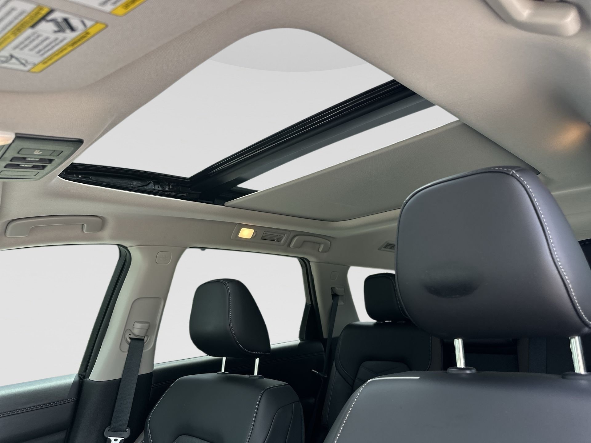 2024 Nissan Pathfinder Platinum - Photo 19