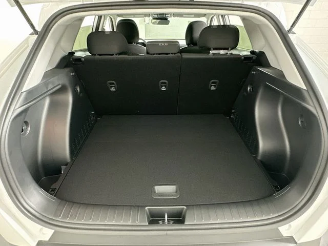 New 2027 Hyundai KONA SE