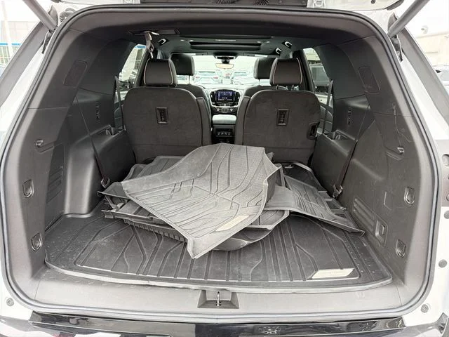 Certified Used 2023 White Chevrolet Premier image 25