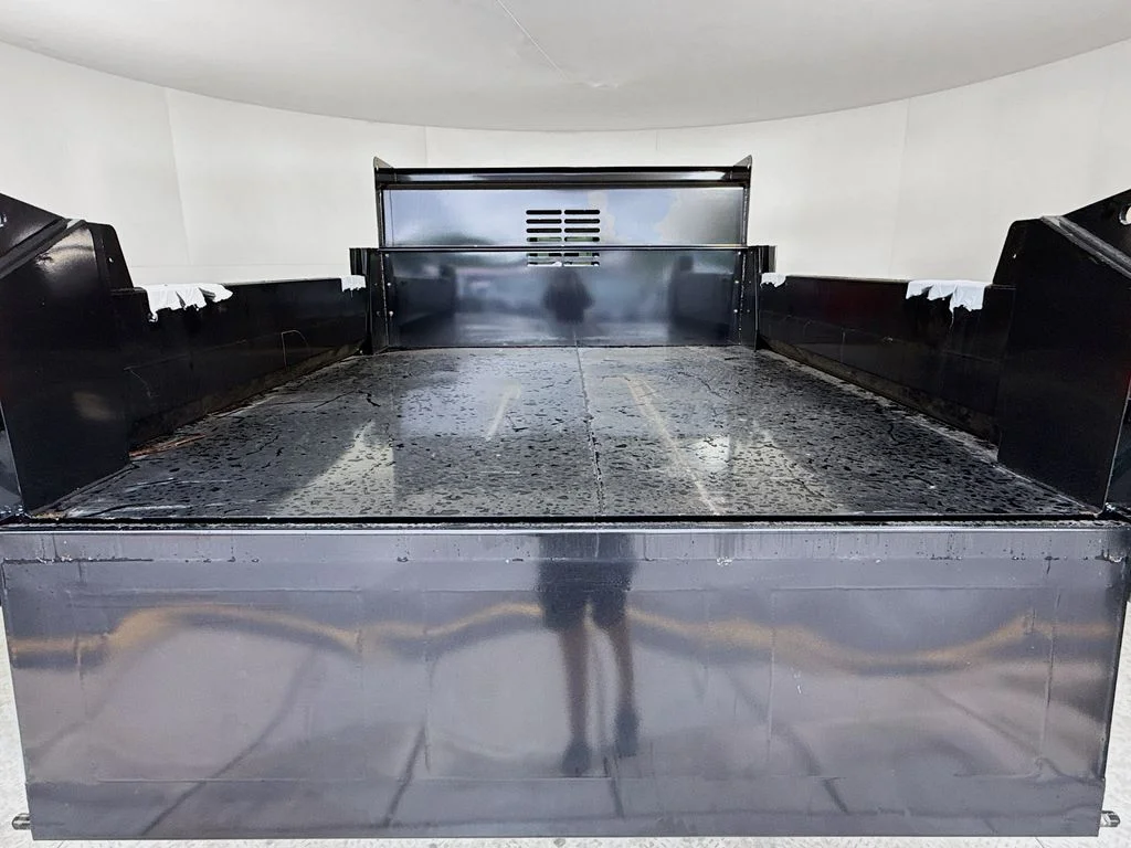 2025 Ford F-350 Super Duty Chassis Cab XL - Photo 24