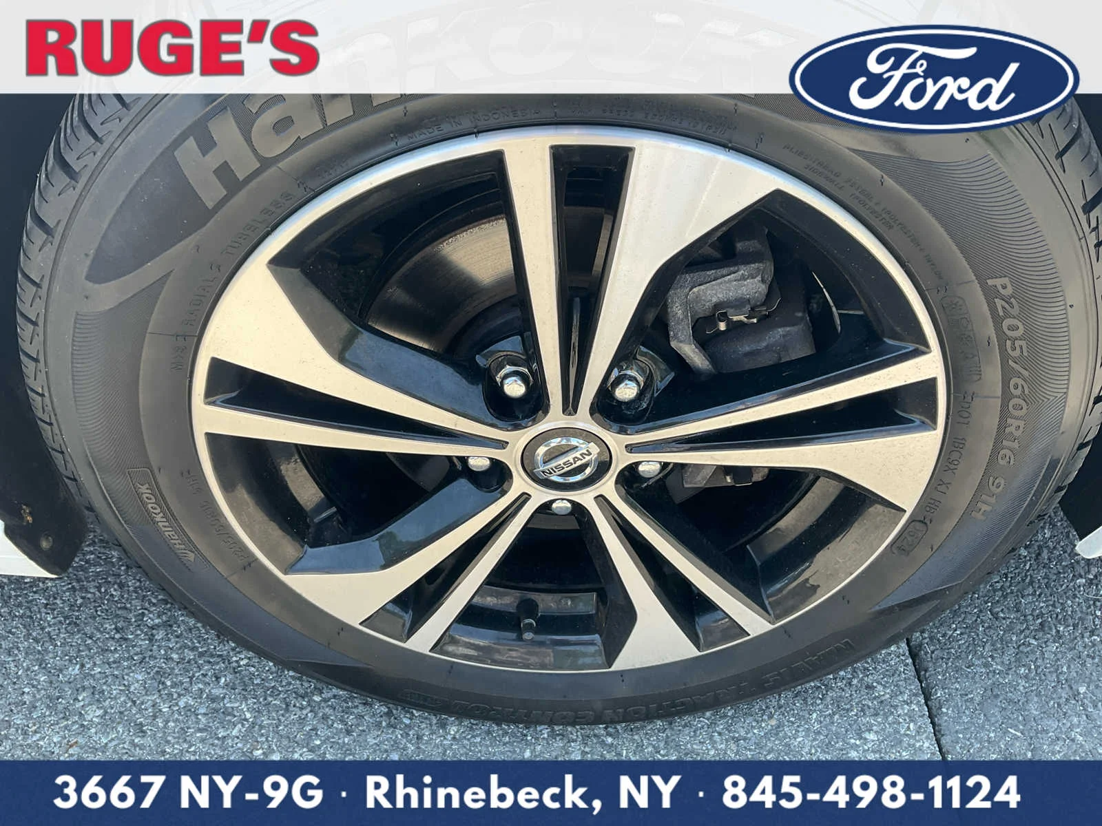 Used 2022 Fresh Powder Nissan SV image 9