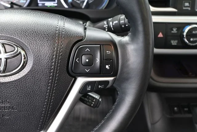 Used 2018 Black Toyota Limited image 29