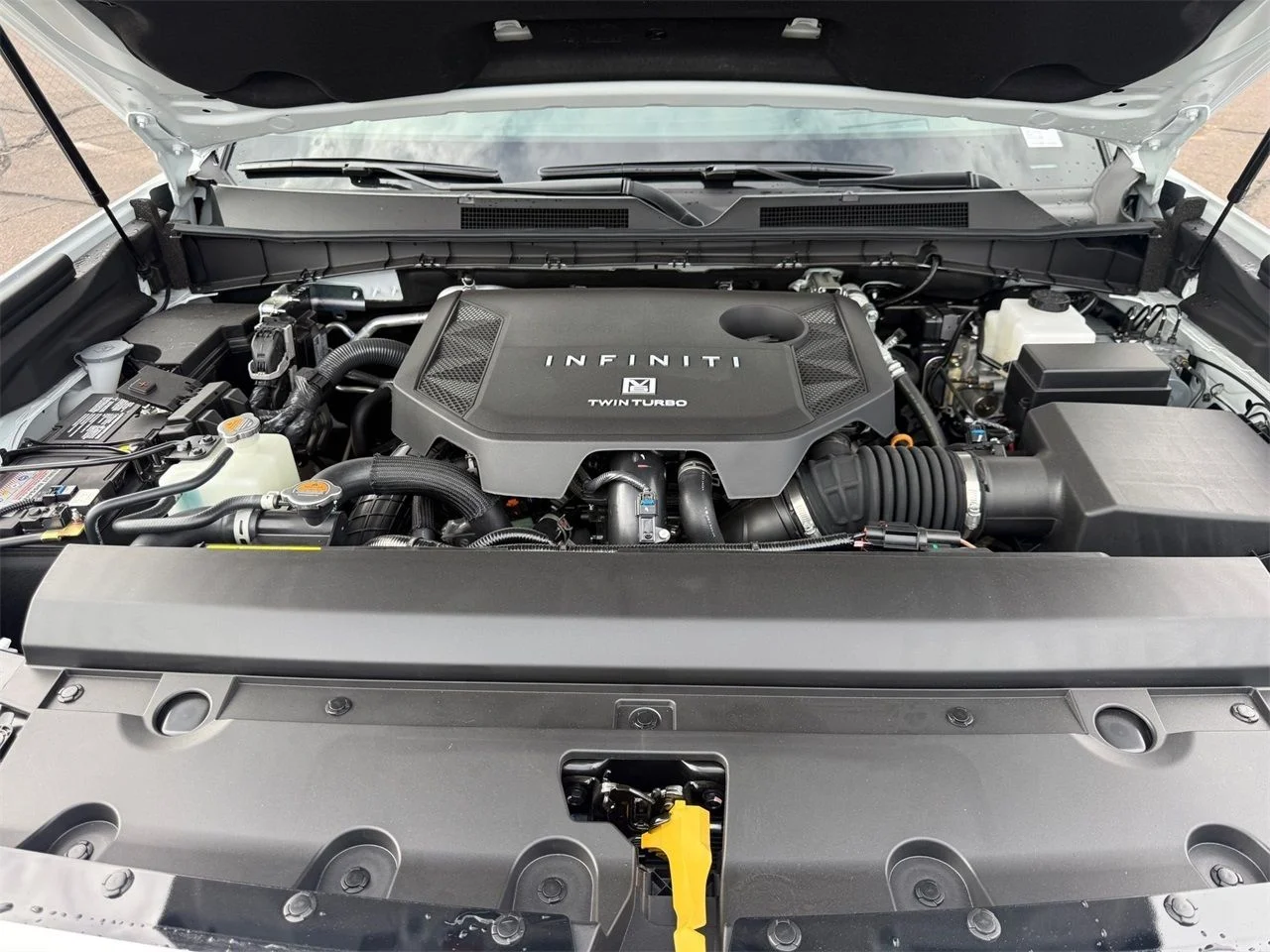 2026 INFINITI QX80 Luxe - Photo 11