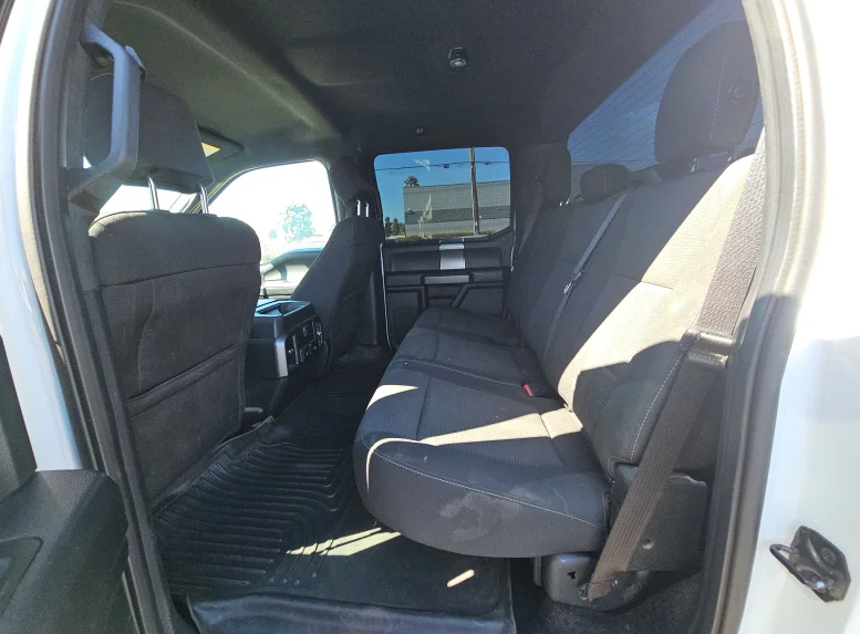 Used 2017 White Ford XLT image 12