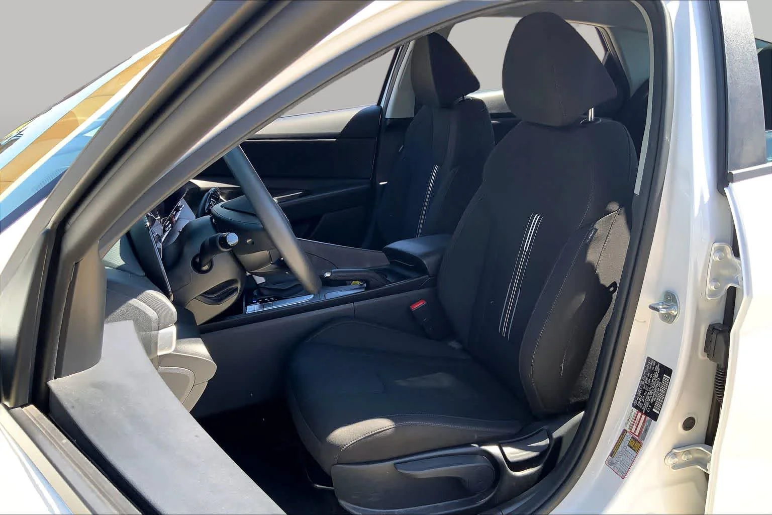 Pre-Owned 2024 Hyundai Elantra SEL