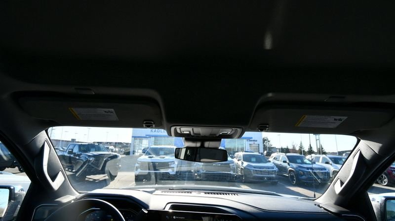 2025 Chevrolet Silverado 1500 LT - Photo 28