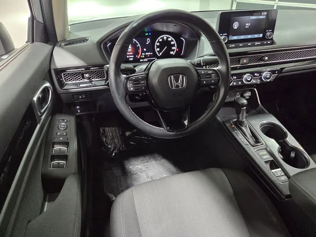 Used 2023 Silver Honda EX image 8