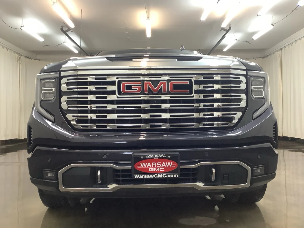 Used 2023 Titanium Rush Metallic GMC Denali image 11