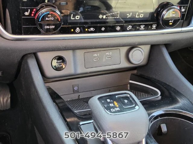 Used 2024 White Nissan SL image 20