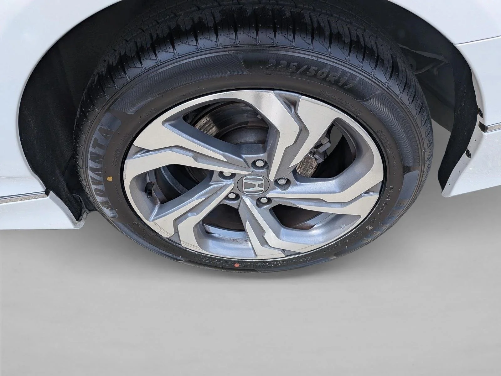 Used 2020 Platinum White Pea Honda EX-L image 20