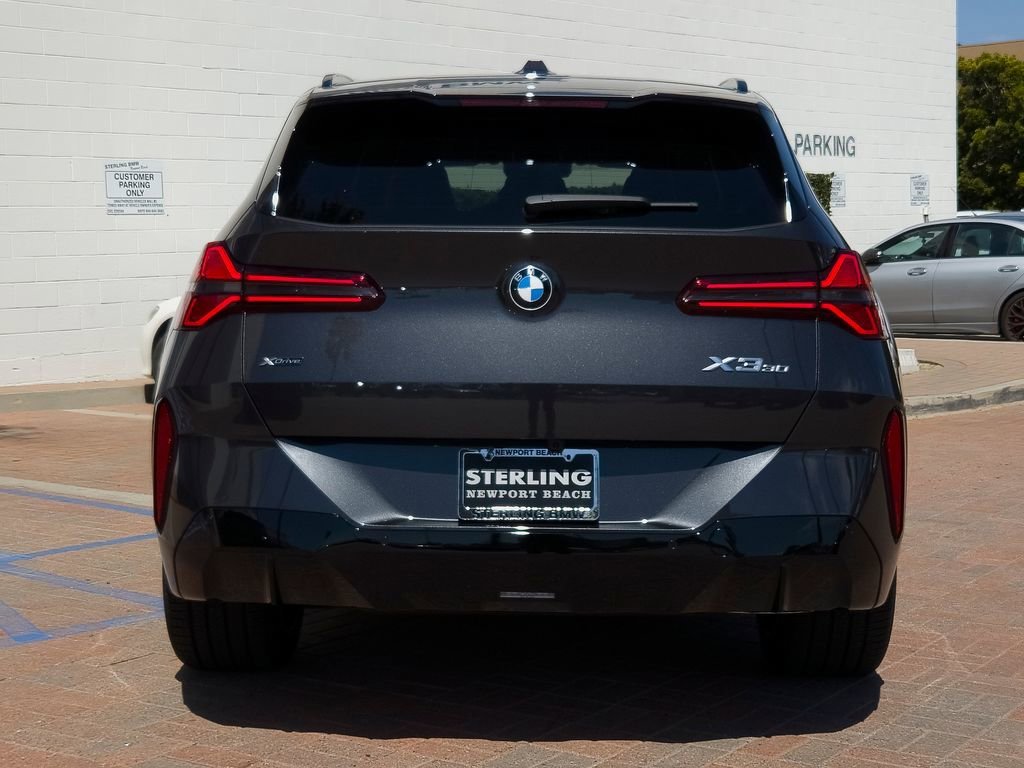 New 2026 Dark Graphite Metallic BMW 30 xDrive image 18