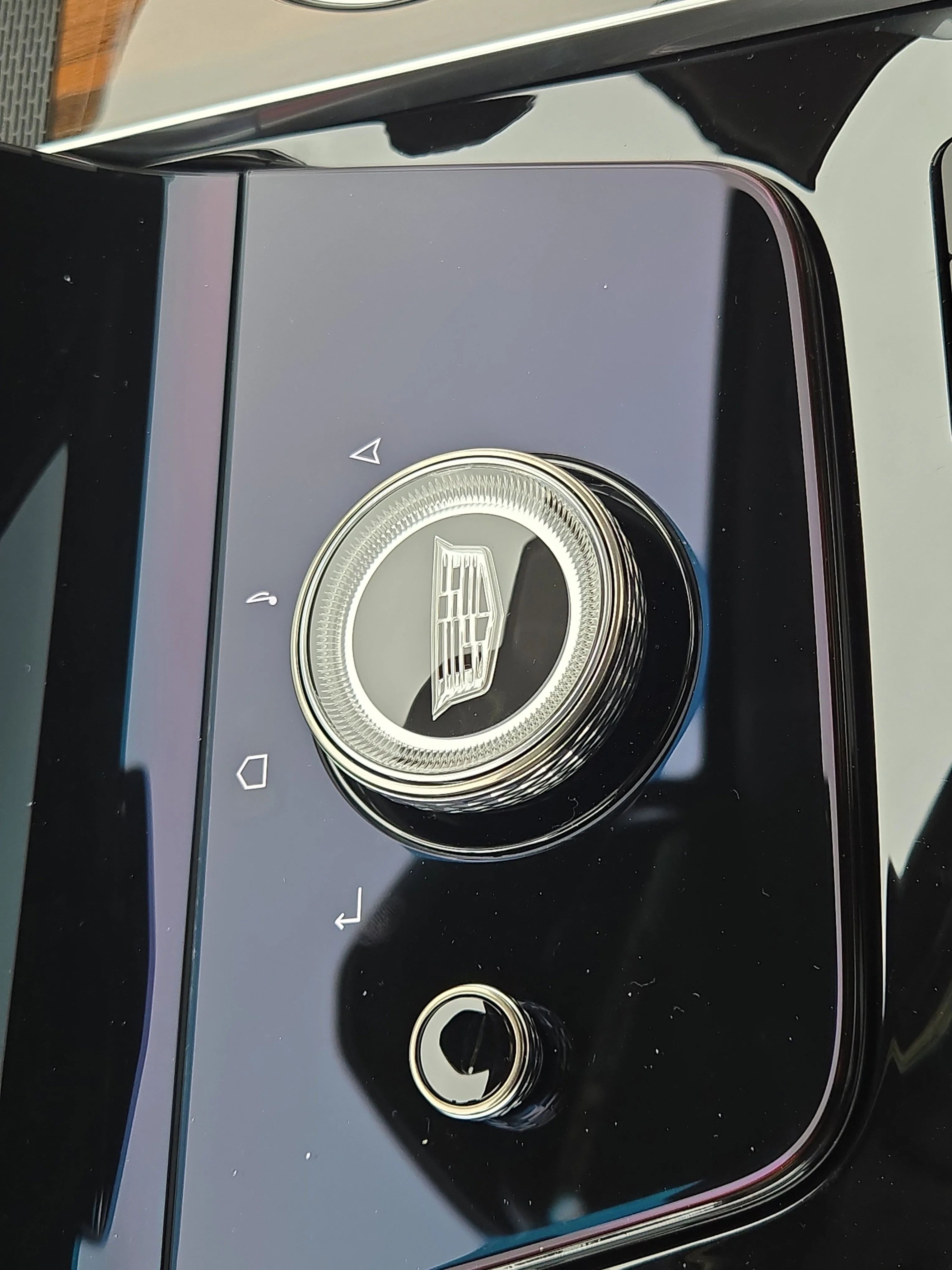 2026 Cadillac Escalade Platinum Sport - Photo 31