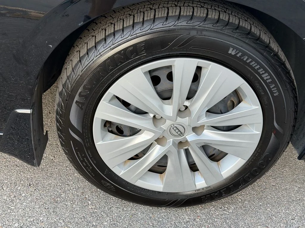 Used 2024 Black Nissan S image 19