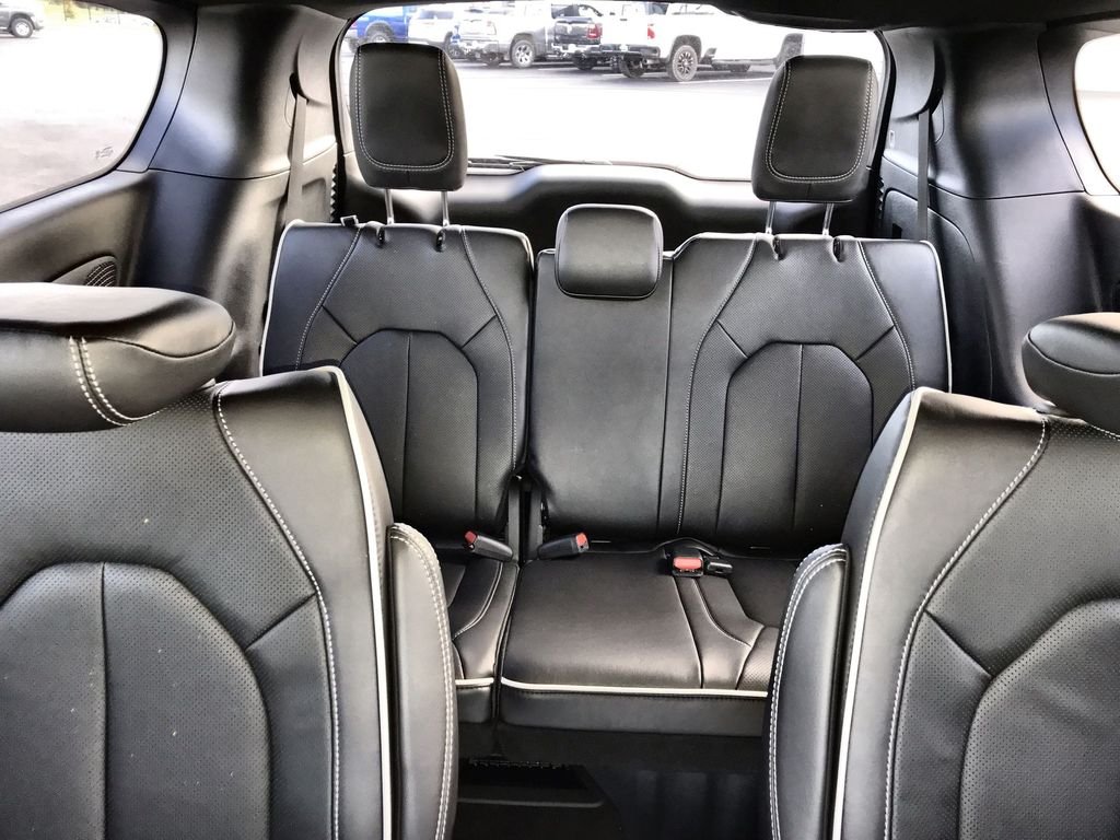 2026 Chrysler Pacifica Limited - Photo 24