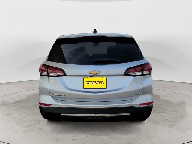 Used 2022 Silver Chevrolet LT image 4