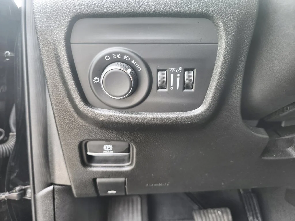 2024 Jeep Grand Cherokee Altitude - Photo 16