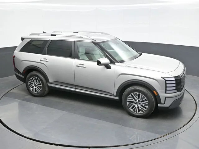 New 2026 Silver Hyundai SEL image 15