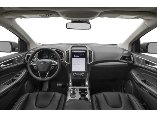 Used 2023 Iconic Silver Ford Titanium image 3