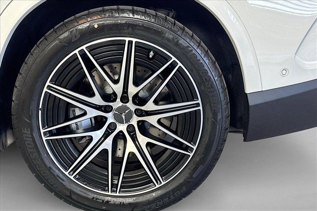 New 2026 Polar White Mercedes-Benz AMG® GLC 43 image 59