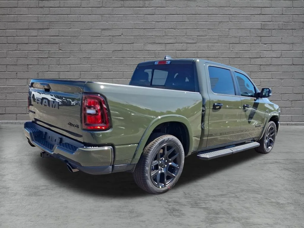 New 2027 Tank Ram Laramie image 8
