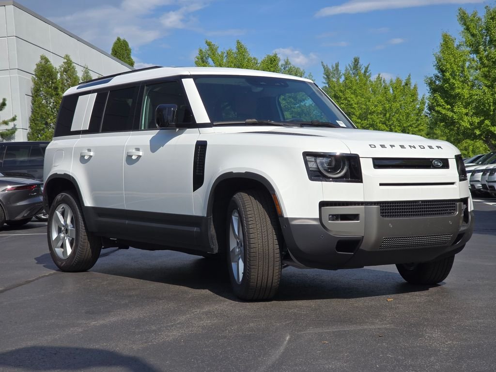 New 2026 Fuji White Land Rover S image 8