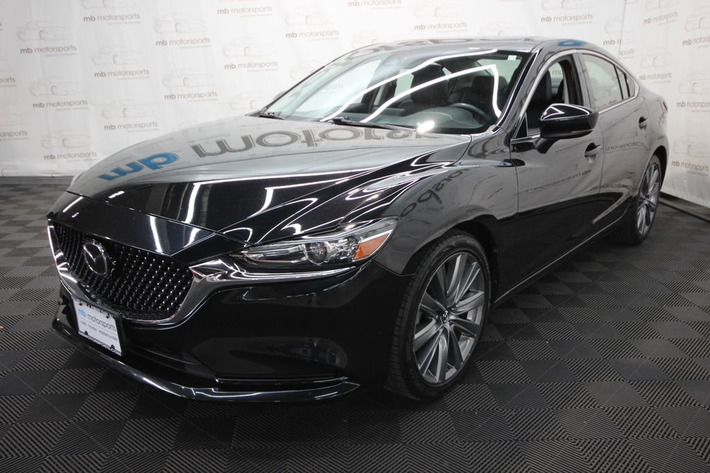 2019 Mazda EZ-6 Touring Auto's photo
