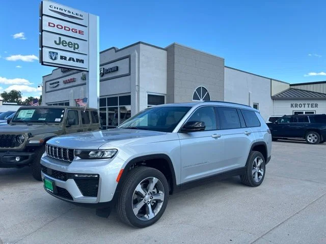 New 2026 Silver Zynith Jeep Limited image 2
