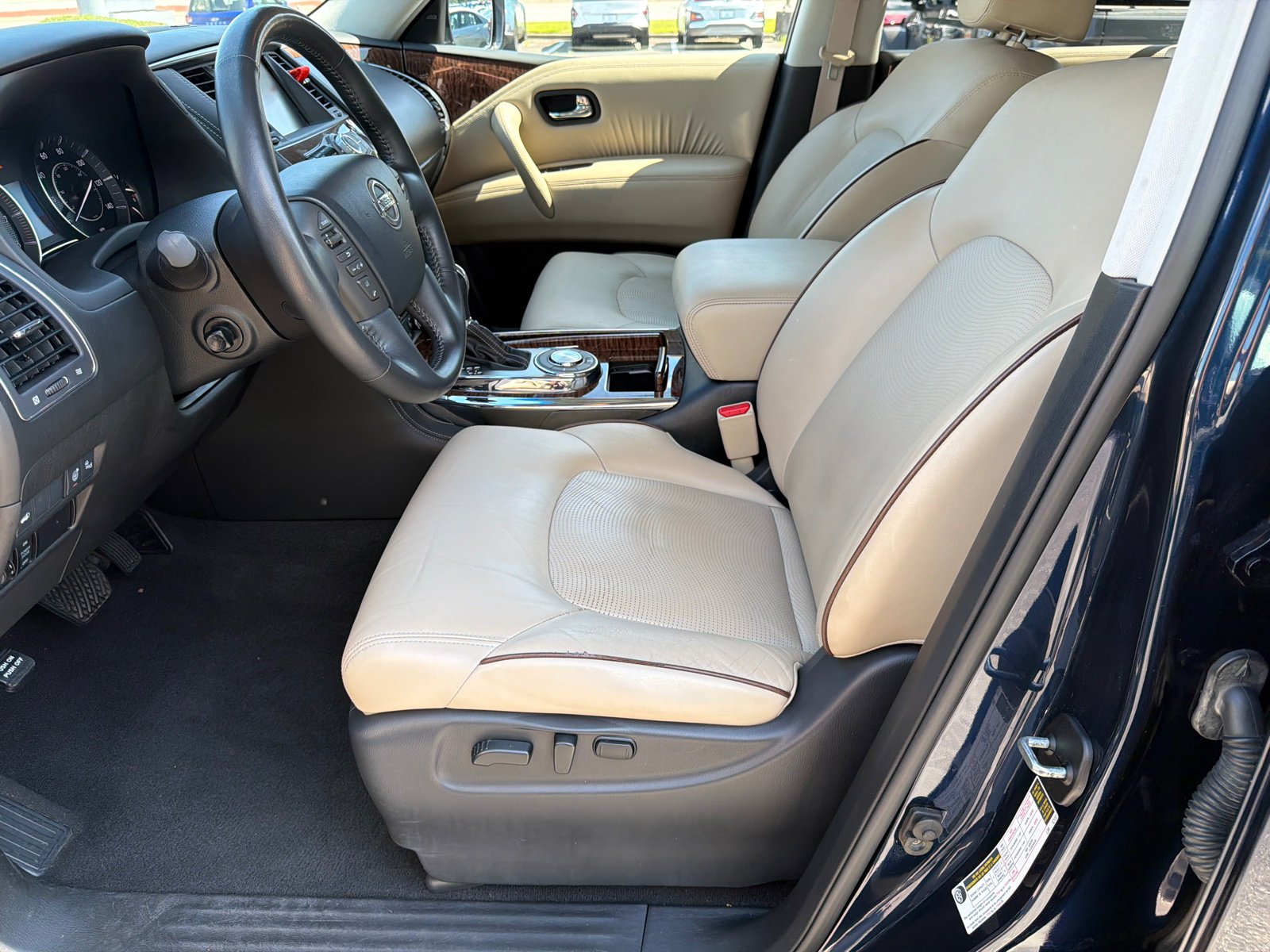 Used 2017 Hermosa Blue Nissan Platinum image 9