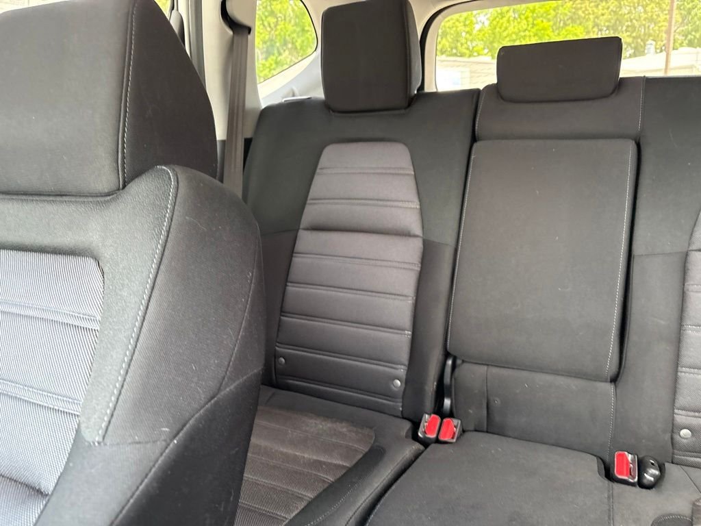 Used 2021 White Honda EX image 11