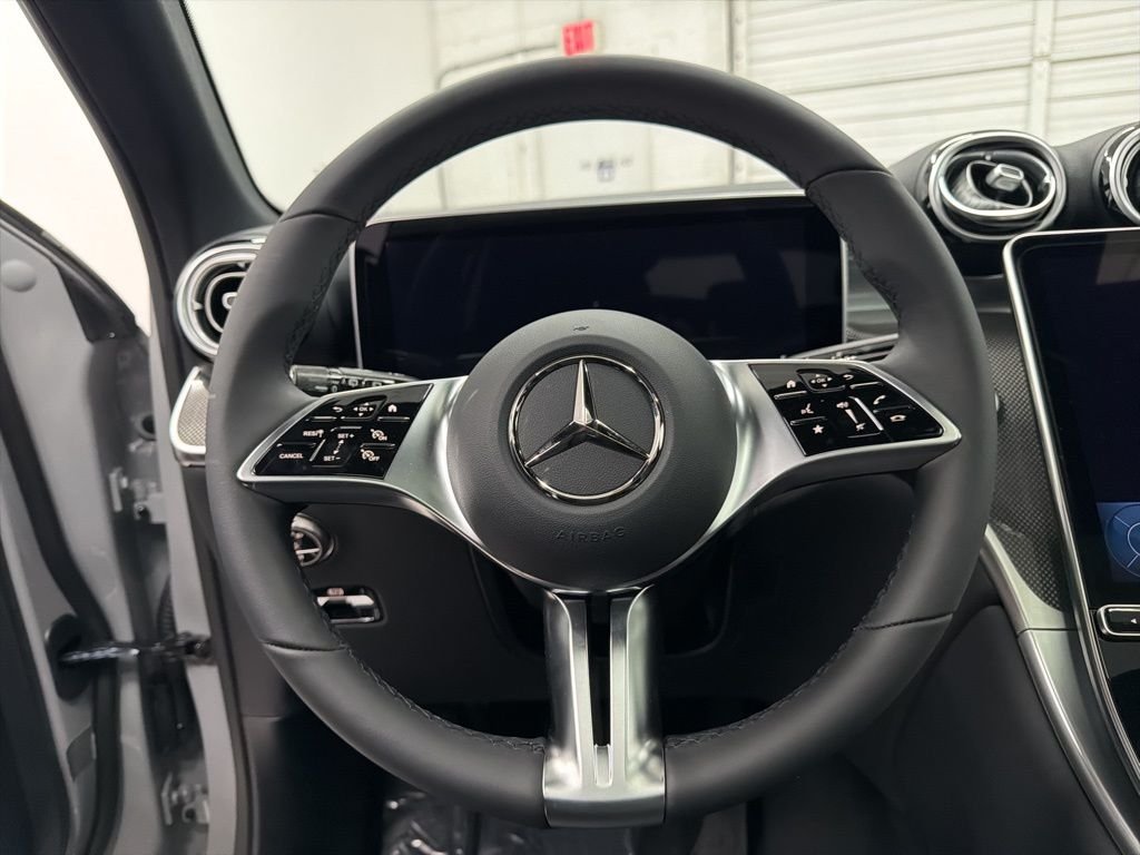 Used 2026 White Mercedes-Benz GLC 300 image 15