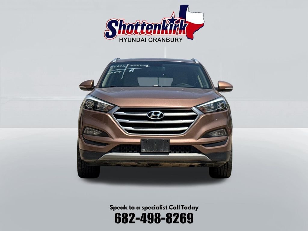 Used 2017 Beige Hyundai Sport image 2