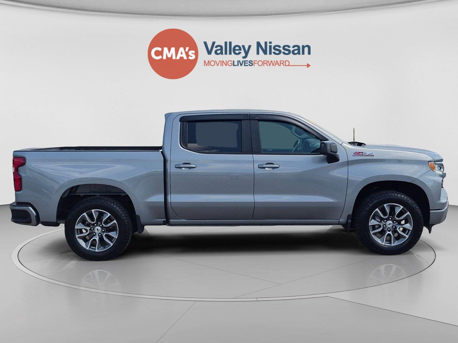 Used 2024 Sterling Gray Metallic Chevrolet RST image 6
