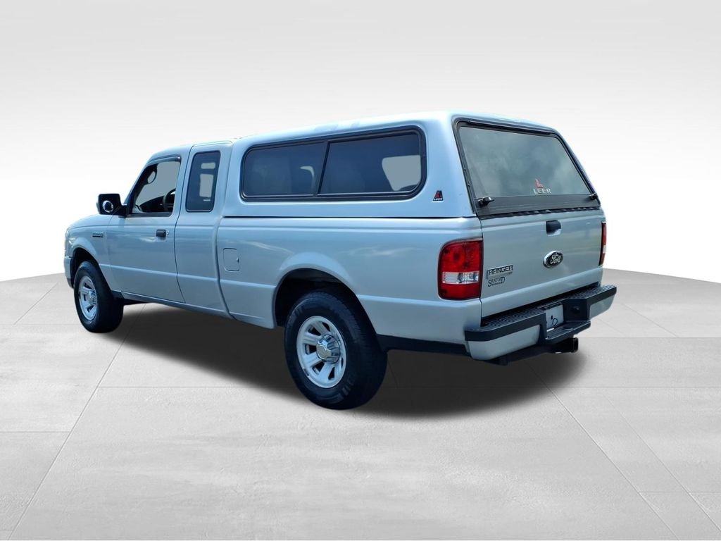 Used 2010 Silver Metallic Ford XL image 22