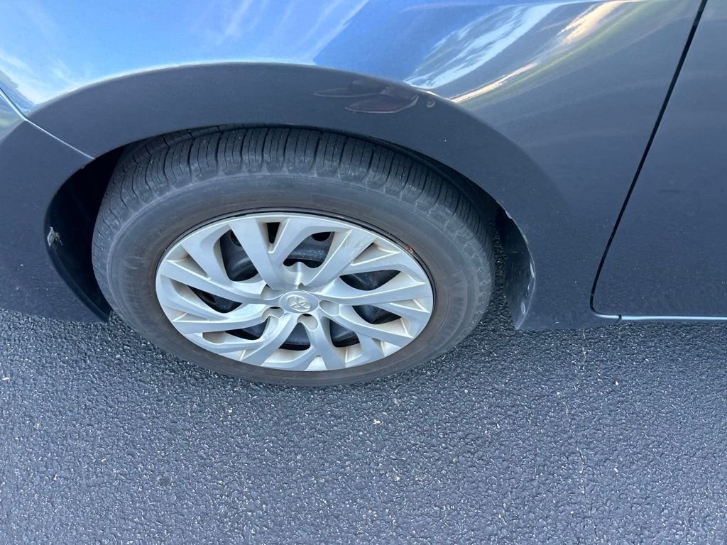 Used 2017 Gray Toyota LE image 13