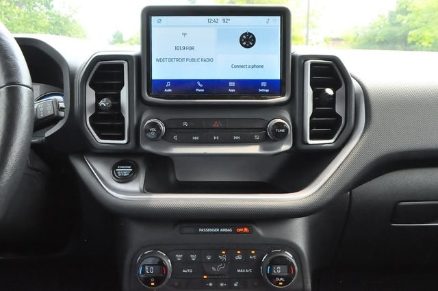 Used 2021 Green Ford Outer Banks image 34