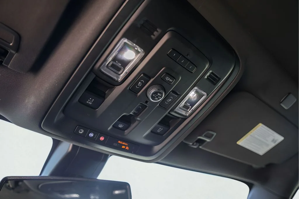 Used 2021 Black GMC AT4 image 25