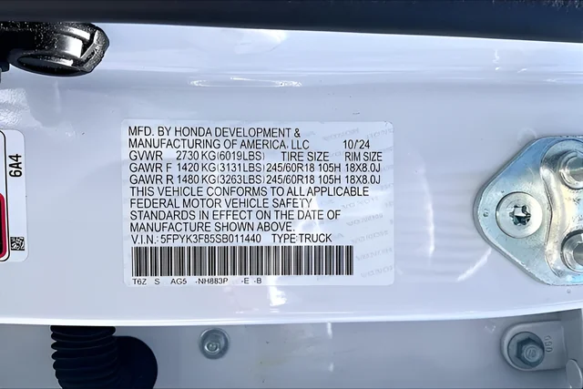 Certified Used 2025 Platinum White Pearl Honda Black Edition image 16